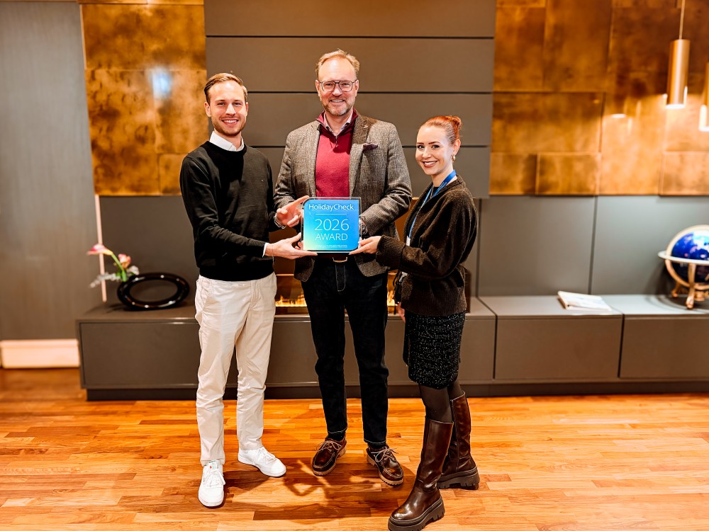 HolidayCheck Award 2026: Strandhotel Duhnen aus Cuxhaven ausgezeichnet